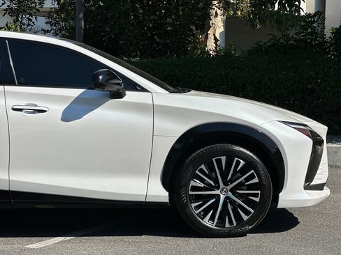 Certified 2023 Lexus RZ 450e Premium w/ Cold Area Package AWD/4WD image 35