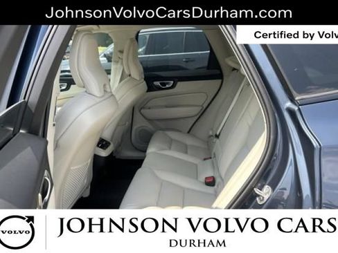 Certified 2024 Volvo XC60 B5 Ultimate w/ Protection Package Premier AWD/4WD image 13