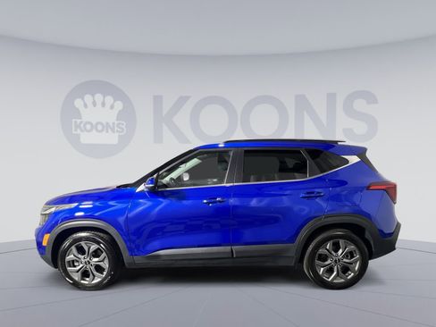 Used 2024 Kia Seltos S AWD/4WD image 2