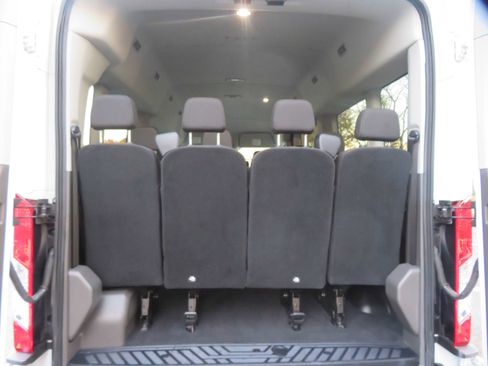 Used 2024 Ford Transit 350 XLT image 20