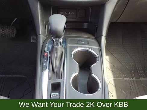 Used 2022 Chevrolet Equinox LT image 21