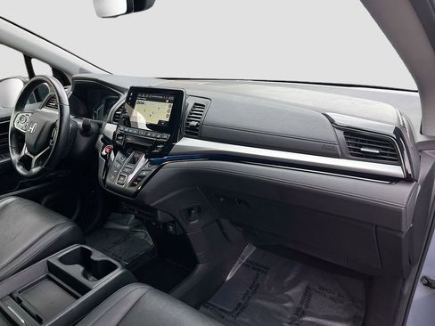 Used 2024 Honda Odyssey Touring image 32