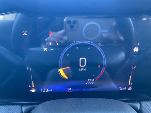 New 2026 Chevrolet TrailBlazer RS w/ Convenience Package image 2