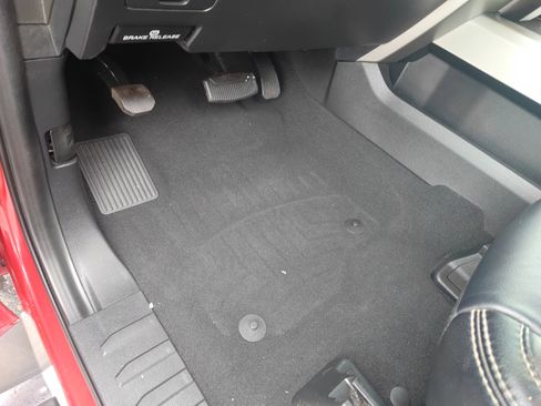 Used 2021 Ford F250 Lariat image 14