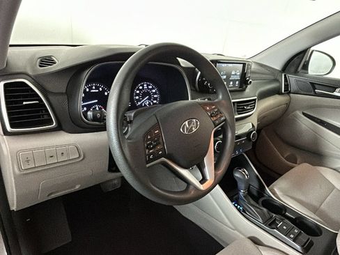 Used 2021 Hyundai Tucson SE FWD image 17