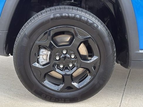 Used 2024 Jeep Compass Trailhawk image 31