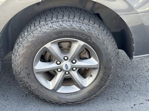 Used 2021 Ford Expedition XLT image 11