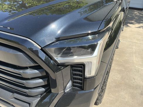 Used 2023 Toyota Tundra SR5 w/ SR5 Convenience Package image 6