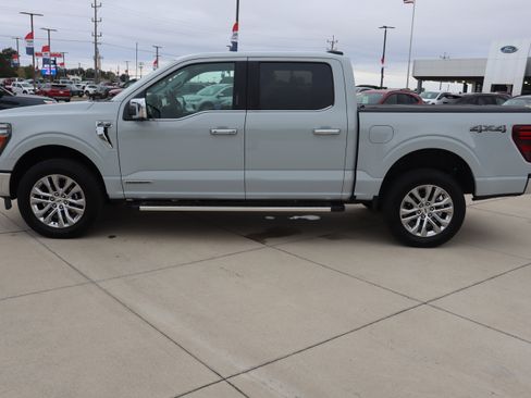 Used 2024 Ford F150 Lariat w/ Tow/Haul Package image 9