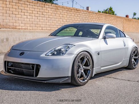 Used 2006 Nissan 350Z Coupe w/ (N93) Cargo Convenience Pkg RWD image 14