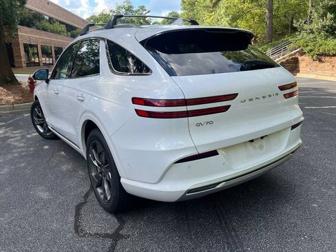 Used 2024 Genesis Electrified GV70 AWD/4WD image 3