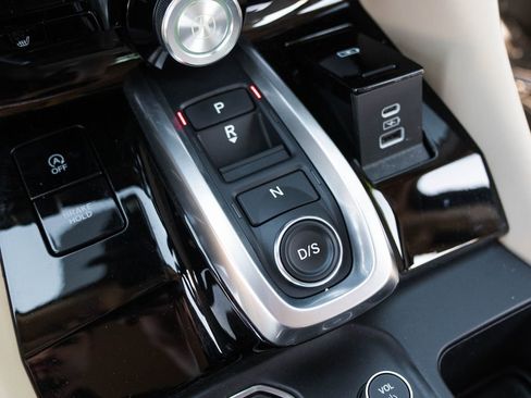 Certified 2023 Acura MDX SH-AWD w/ Technology Package image 34