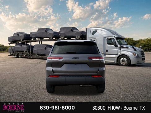 New 2026 Jeep Grand Cherokee L 4WD image 7