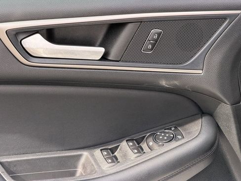 Certified 2023 Ford Edge SEL image 18