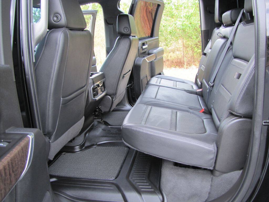 Used 2021 GMC Sierra 2500 Denali w/ Denali Ultimate Package AWD/4WD image 18