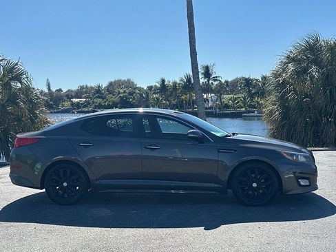 Used 2014 Kia Optima EX w/ EX Premium Package image 6