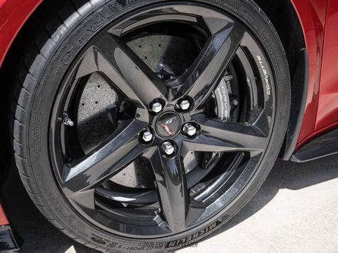 Used 2023 Chevrolet Corvette Z06 w/ Z07 Performance Package RWD image 76