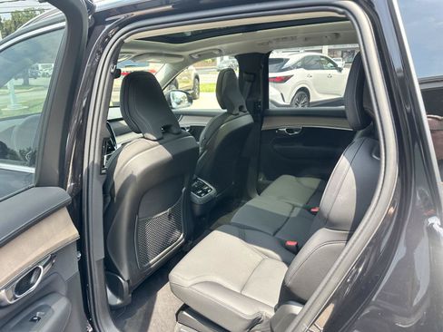 Used 2025 Volvo XC90 B6 Plus AWD/4WD image 20