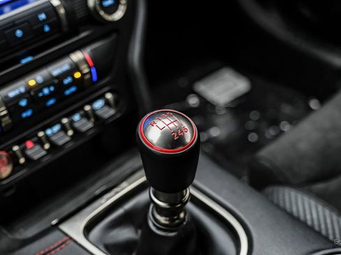 Used 2020 Ford Mustang Shelby GT350R w/ GT350R Equipment Group 920A RWD image 66