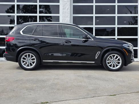 Used 2019 BMW X5 xDrive40i w/ Convenience Package AWD/4WD image 3