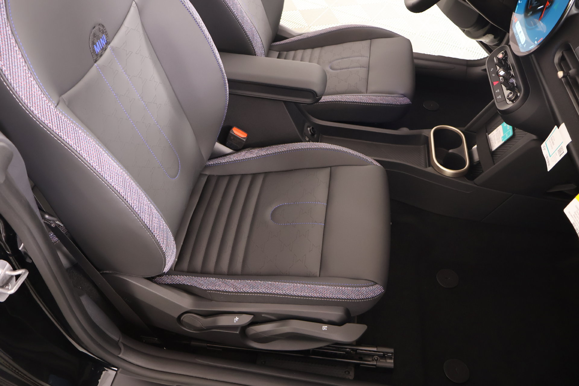 New 2026 MINI Cooper S FWD image 13