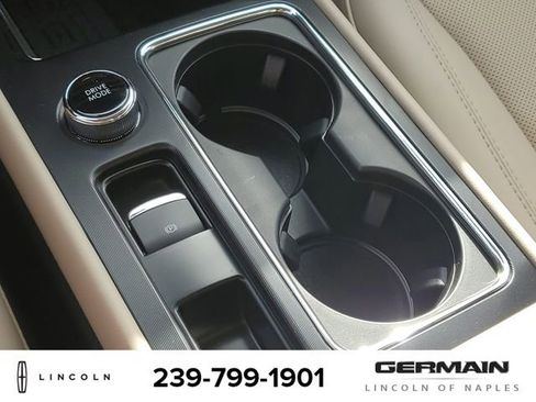 New 2026 Lincoln Corsair Premiere image 31