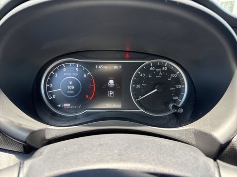Used 2019 Nissan Kicks SV FWD image 15