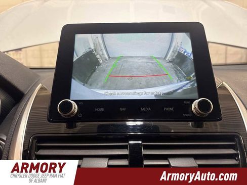 Used 2024 Mitsubishi Eclipse Cross SE image 18