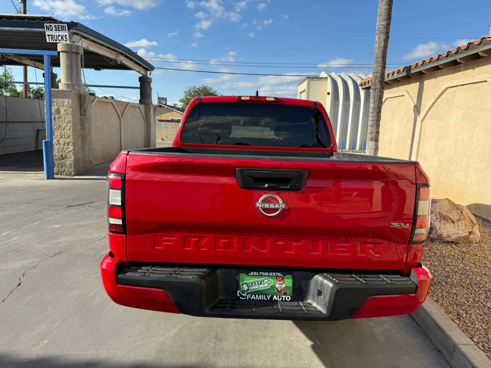 Used 2022 Nissan Frontier SV RWD image 5