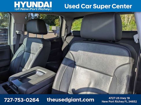 Used 2018 Chevrolet Silverado 1500 LT w/ All Star Edition AWD/4WD image 3