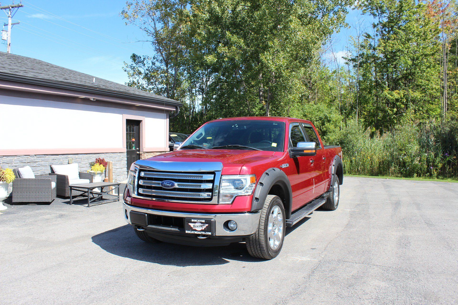 Used 2014 Ford F150 Lariat w/ Equipment Group 502A Luxury AWD/4WD image 12