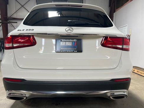 Used 2018 Mercedes-Benz GLC 300 image 11