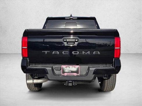 Certified 2025 Toyota Tacoma TRD Sport image 8