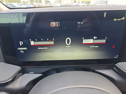 New 2026 Nissan Kicks SR image 7