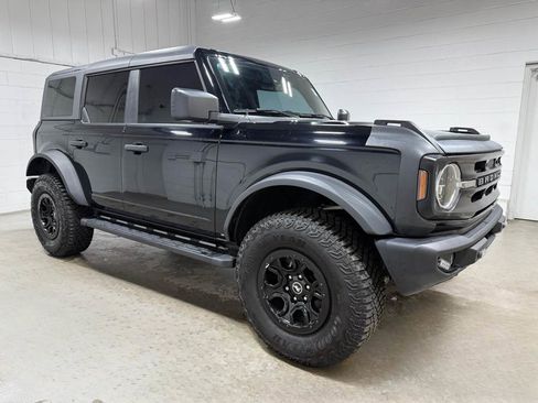 Used 2024 Ford Bronco Big Bend w/ Sasquatch Package AWD/4WD image 3