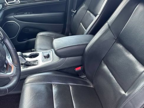 Used 2016 Jeep Grand Cherokee High Altitude AWD/4WD image 5