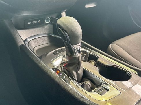 Used 2024 Chevrolet Malibu LT image 29