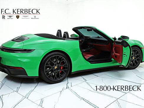 Used 2025 Porsche 911 Carrera GTS RWD image 12