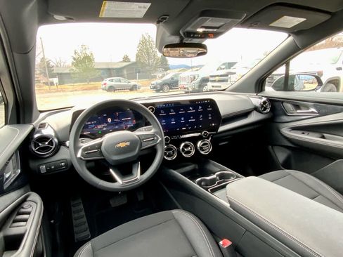 New 2026 Chevrolet Blazer EV LT image 29