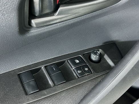 Used 2025 Toyota Corolla LE image 15