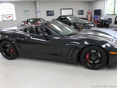 Used 2012 Chevrolet Corvette Grand Sport w/ 3LT Preferred Equipment Group RWD image 32