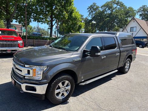 Used 2019 Ford F150 XLT w/ Equipment Group 302A Luxury AWD/4WD image 14