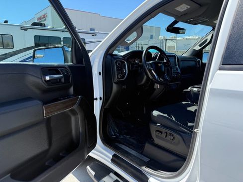 Used 2020 Chevrolet Silverado 1500 LT w/ Fleet Comfort Package image 13