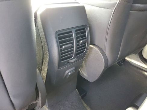 Certified 2017 Ford Escape SE image 14