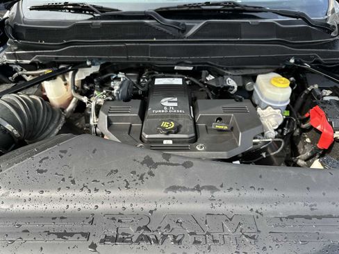 Used 2024 RAM 3500 Laramie AWD/4WD image 13