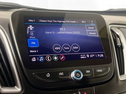 Used 2023 Chevrolet Malibu LT image 28