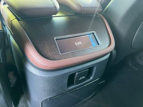 New 2026 Lincoln Navigator L Reserve image 19