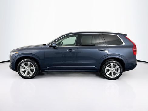 Used 2022 Volvo XC90 T5 Momentum AWD/4WD image 11