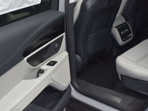 New 2026 Lincoln Nautilus Premier w/ Equipment Group 102A image 12