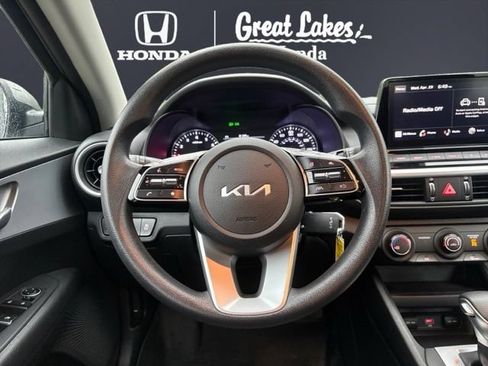 Used 2023 Kia Forte LXS FWD image 12